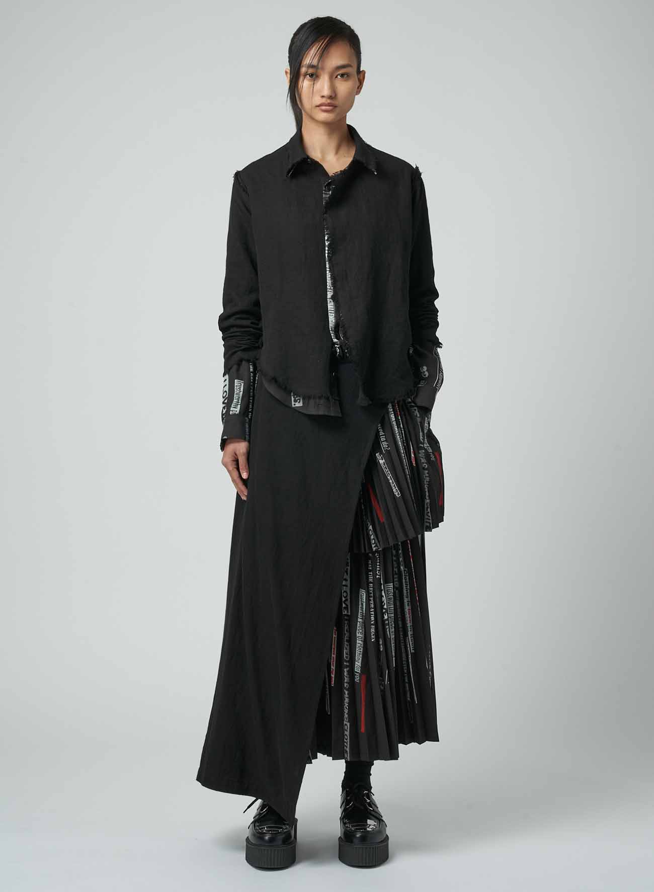 Khaadi 的服装数据和图像